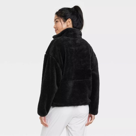 Women's High Pile Fleece 1/2 Zip Pull Over - All in Motion Black S - Picture 3 of 3